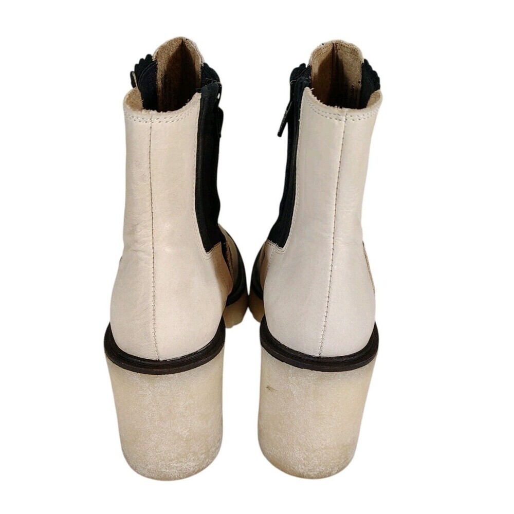 Free People Womens Chelsea Boots US 7 Cream Lug Sole Block Heel Streetwear - Picture 6 of 13